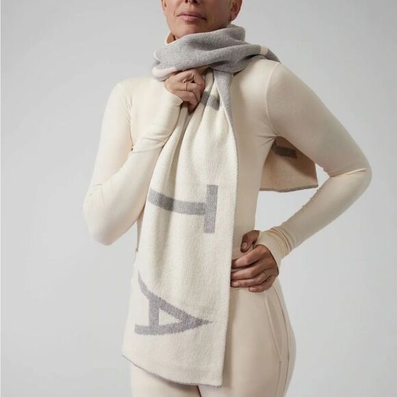 Athleta Gray and Cream Scarf - Picture 3 of 3